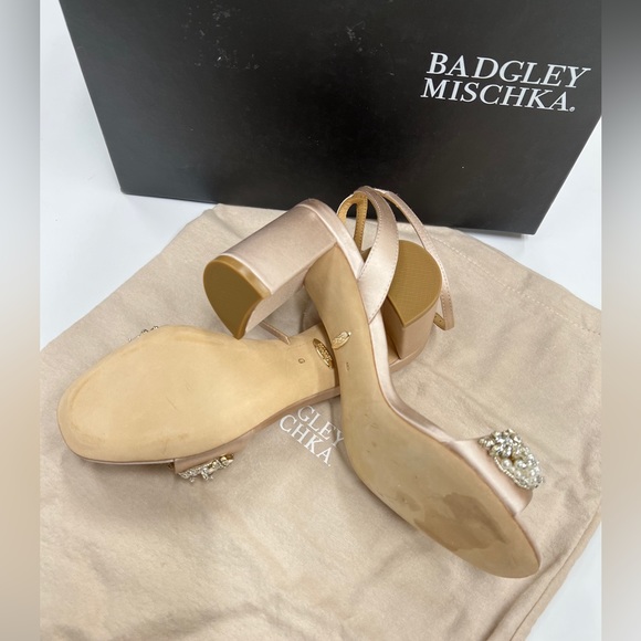 Badgely Mischka Clara heels. Size 6. - Picture 5 of 6